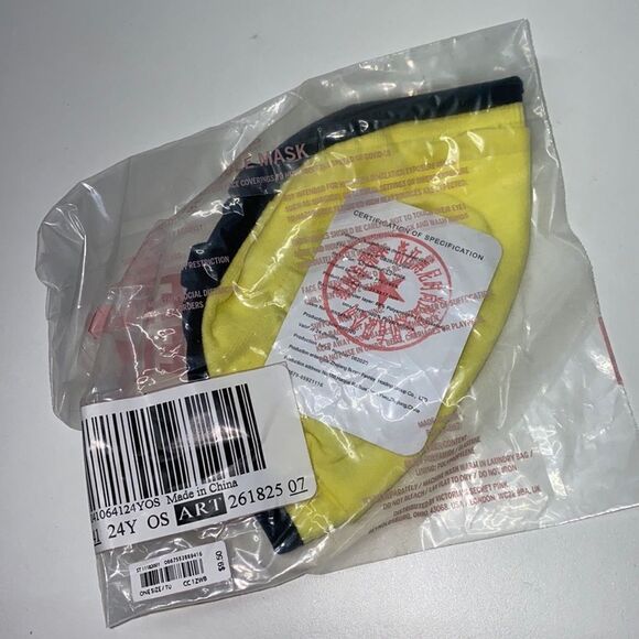 New victoria secret pink face mask - Picture 2 of 2